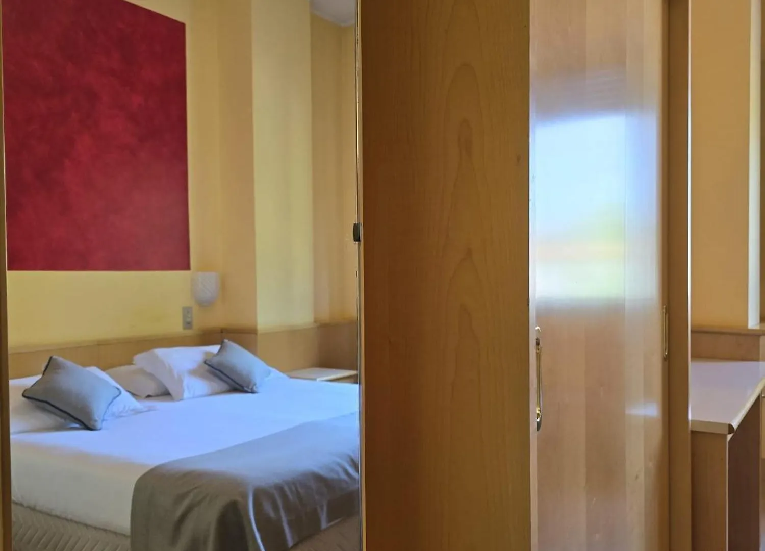 ***  Mokinba Hotels Sant'Ambroeus Milan Italie