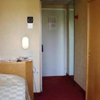 Mokinba Hotels Sant'Ambroeus Milan 3*,  Italy